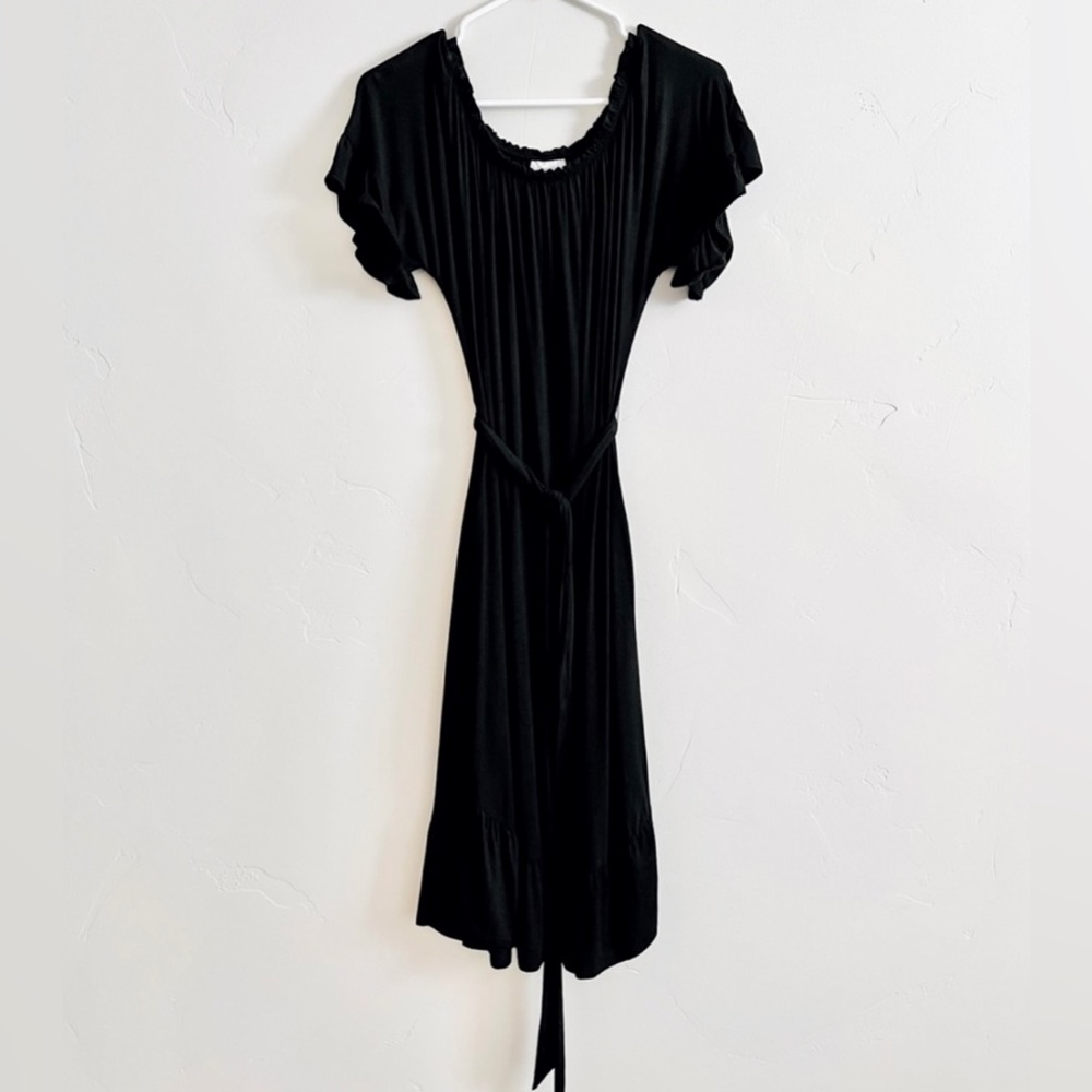 Like-New Q. Noor Ruffle Dress in Black